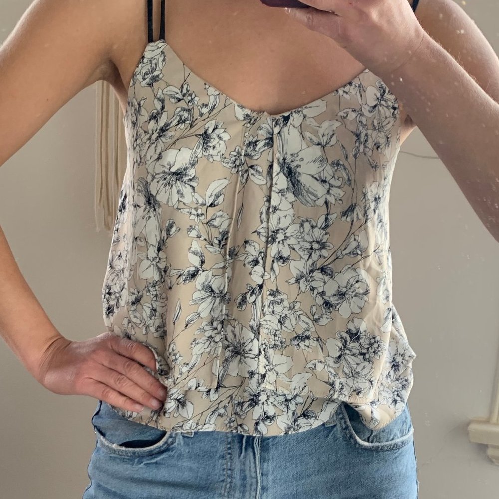 Guess Top